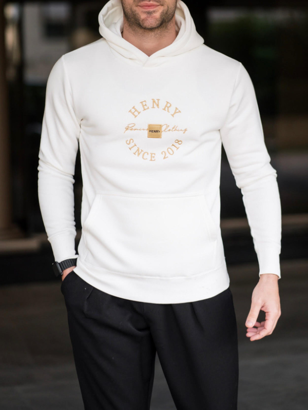 HENRY_CLOTHING_WHITE_HOODIE_GOLD_EMPLEM
